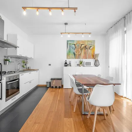 Milano-rho Fiera Exclusive Private Parking Appartement Rho